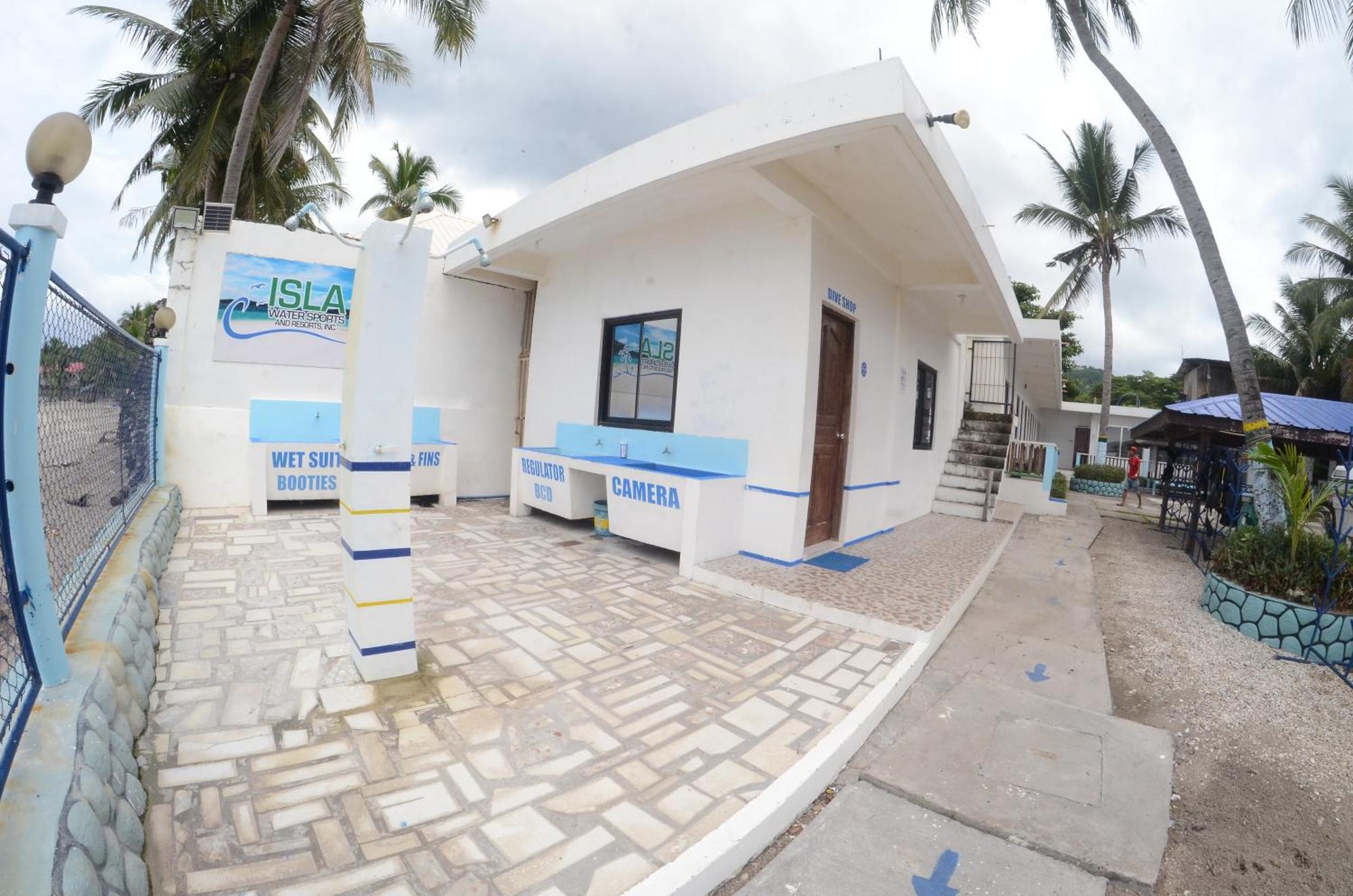 Isla Water Sports And Resorts Inc Batangas Exterior photo